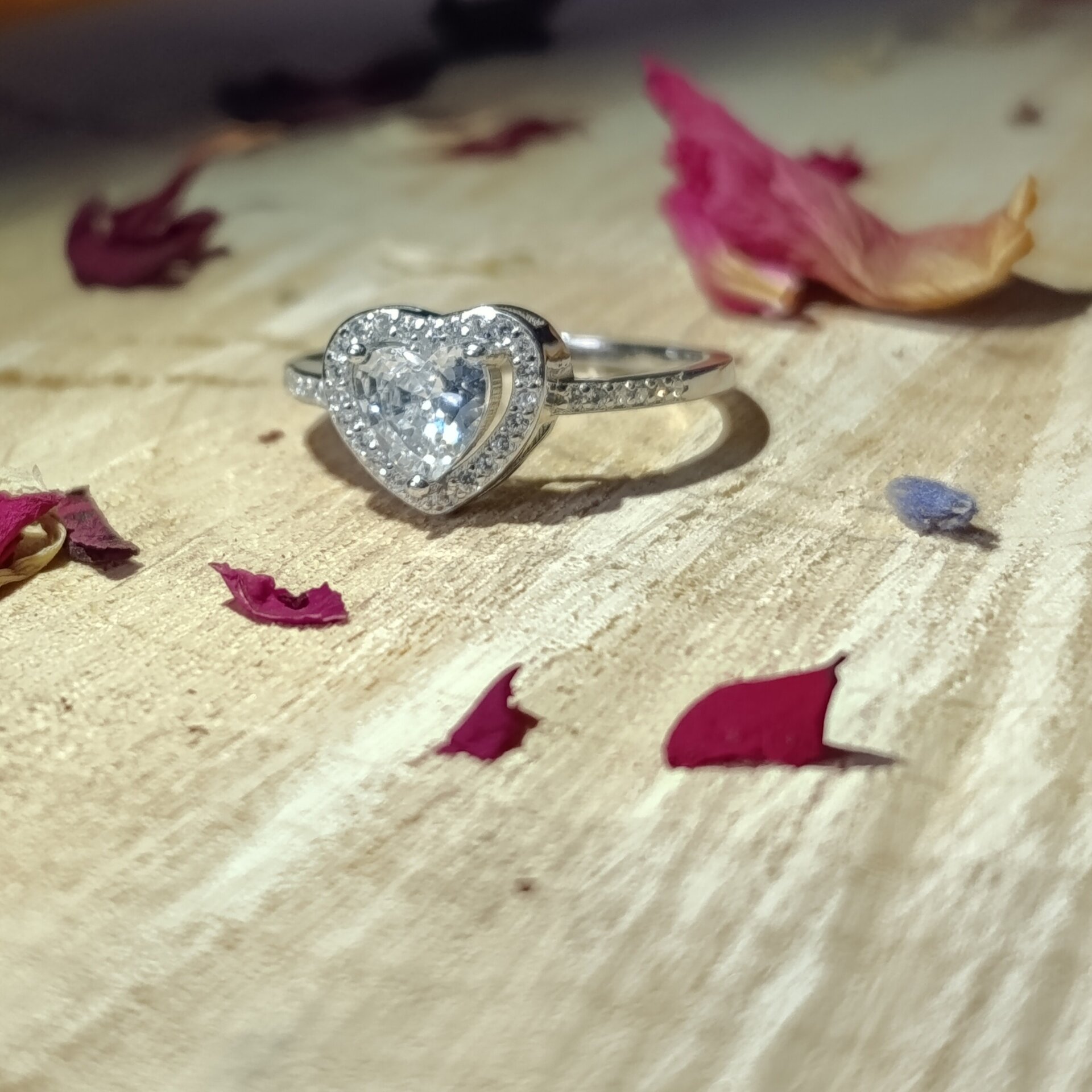 Anillo Corazón de Luz Plata de Ley 925 - 4